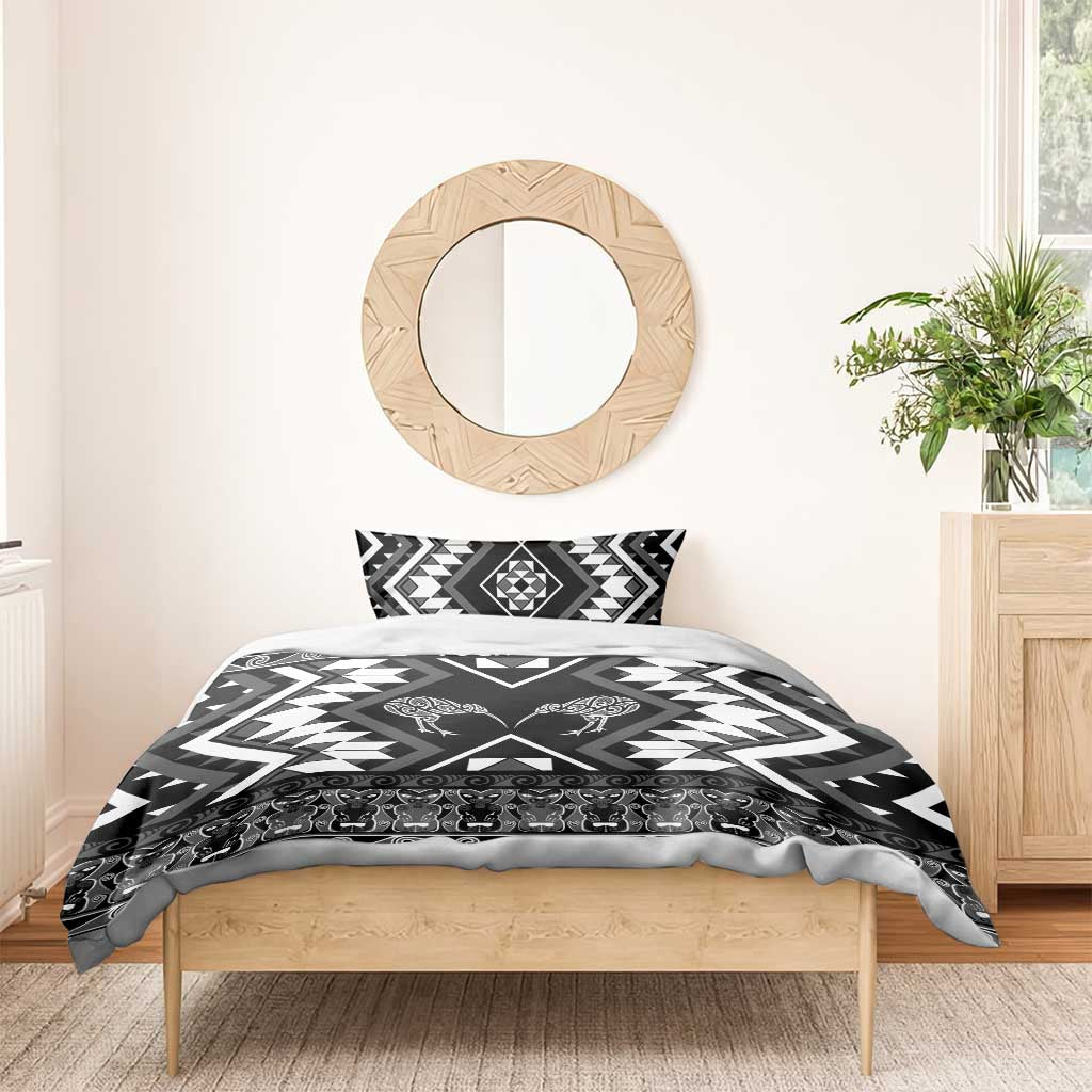 Personalised Taniko Motifs Aotearoa Bedding Set Waitangi Kowhaiwhai Kiwi - Monochrome LT7 - Polynesian Pride