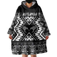 Personalised Taniko Motifs Aotearoa Wearable Blanket Hoodie Waitangi Kowhaiwhai Kiwi - Monochrome