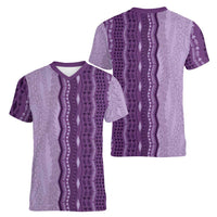 Vintage Violet Hawaiian Traditional Kapa Mix Flowers Lei Women V-Neck T-Shirt