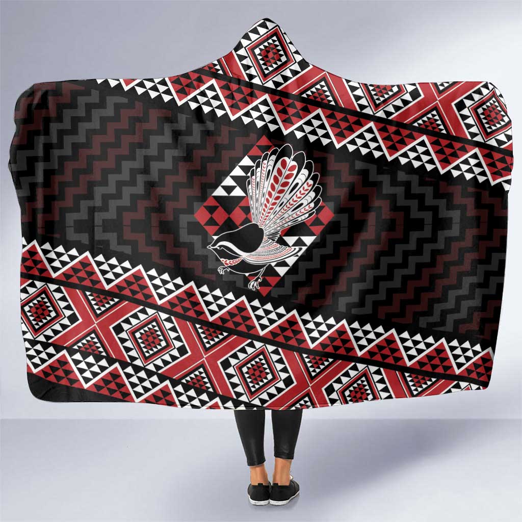 Taniko Aotearoa Hooded Blanket Poutama Mix Piwakawaka