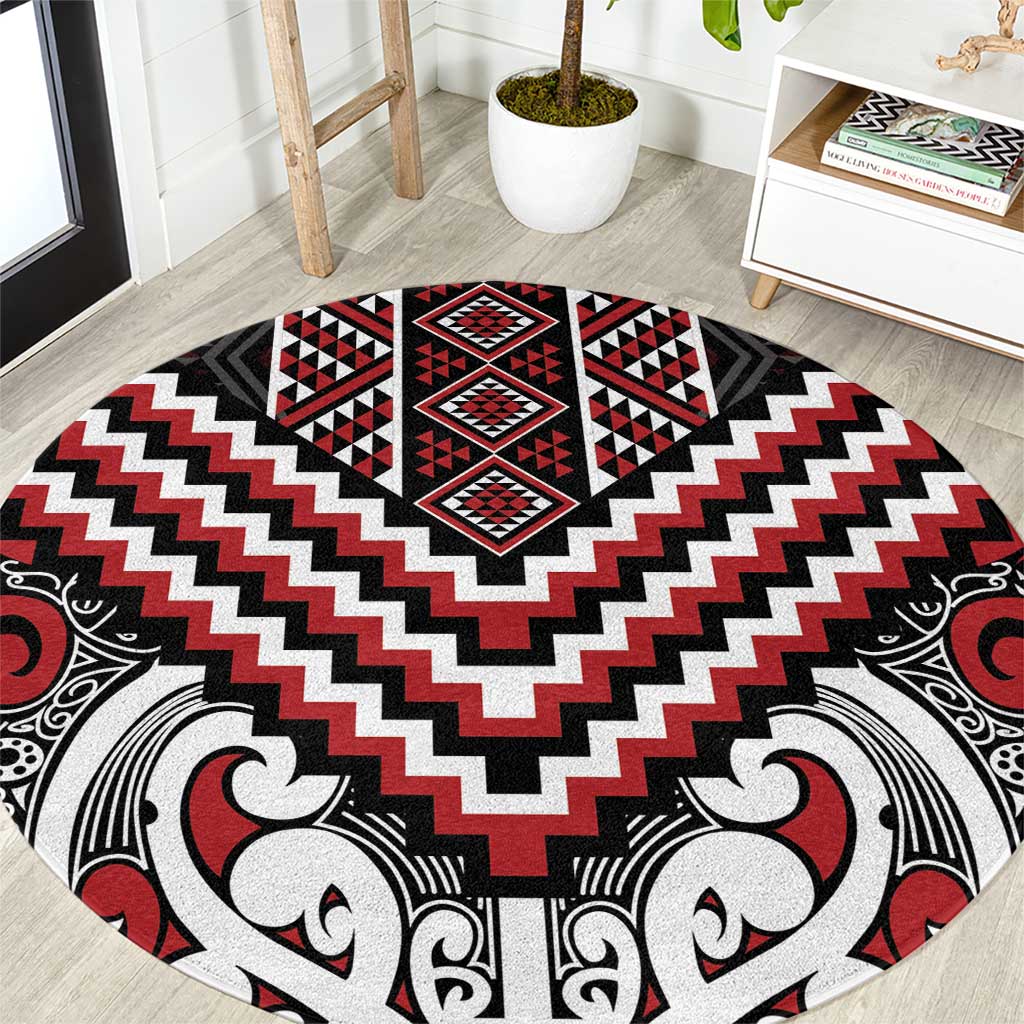 Maori Tukutuku Taniko Motifs Round Carpet Red Poutama Mix Kowhaiwhai