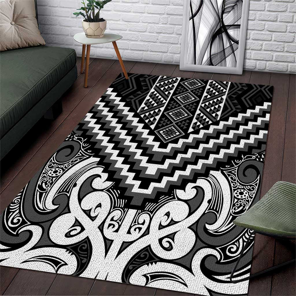 Maori Tukutuku Taniko Motifs Area Rug Black Poutama Mix Kowhaiwhai