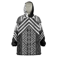 Maori Tukutuku Taniko Motifs Wearable Blanket Hoodie Black Poutama Mix Kowhaiwhai