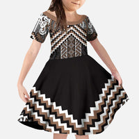 Maori Tukutuku Taniko Motifs Family Matching Off The Shoulder Long Sleeve Dress and Hawaiian Shirt Brown Poutama Mix Kowhaiwhai