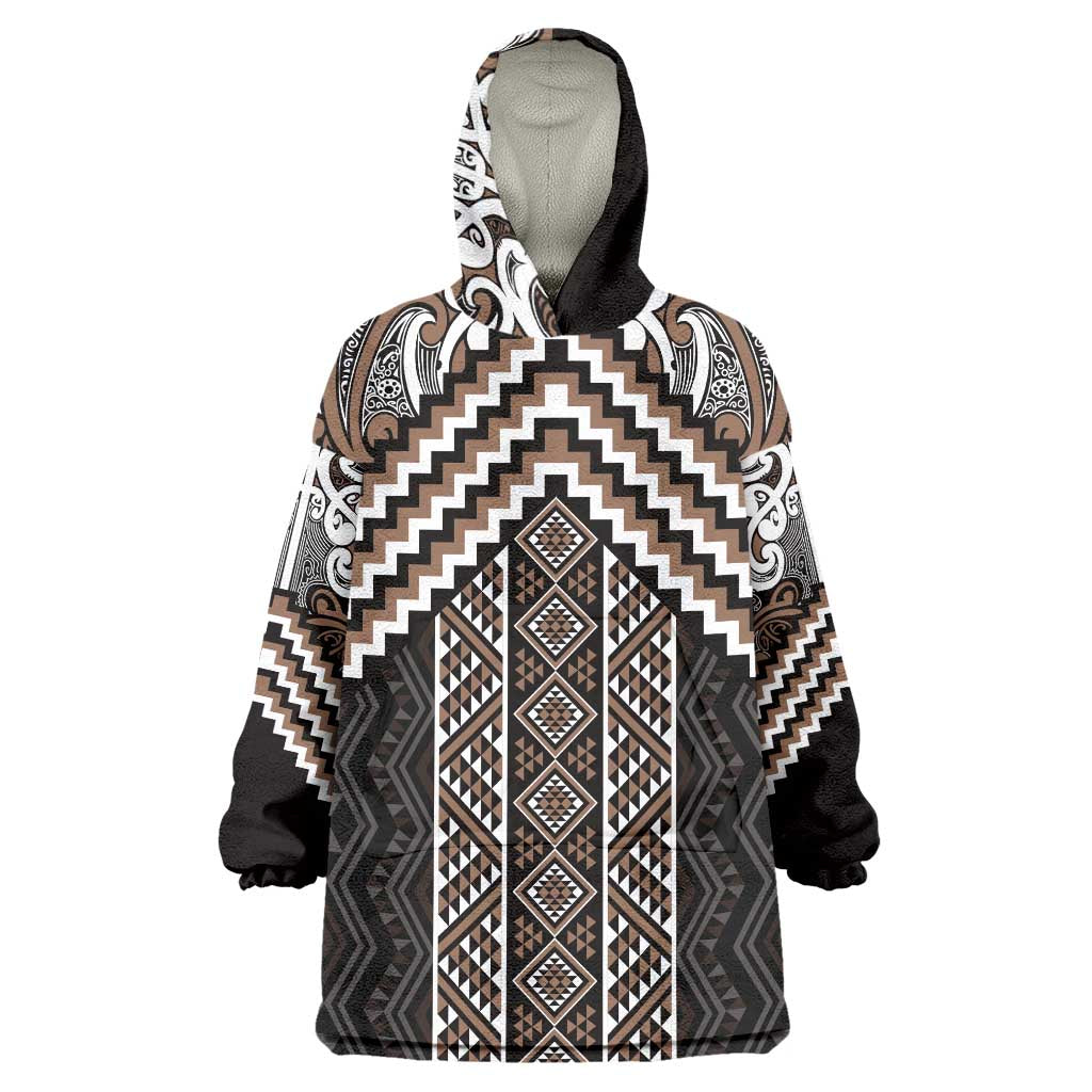 Maori Tukutuku Taniko Motifs Wearable Blanket Hoodie Brown Poutama Mix Kowhaiwhai