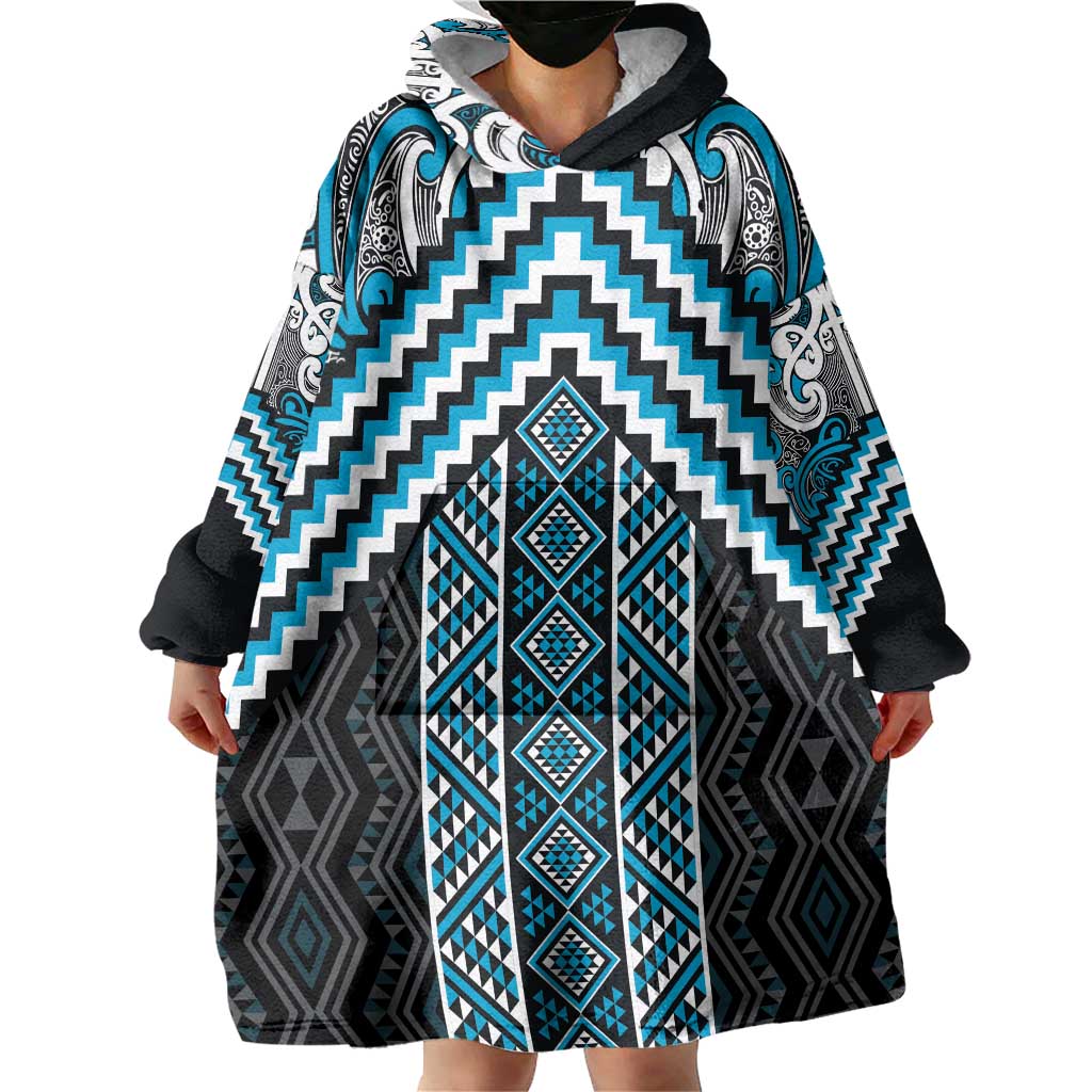 Maori Tukutuku Taniko Motifs Wearable Blanket Hoodie Turquoise Poutama Mix Kowhaiwhai