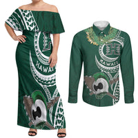 Hawaii Rainbow Warriors Alumni Personalized Couples Matching Off Shoulder Maxi Dress and Long Sleeve Button Shirt Ti Maile Lei - Glory For The Warriors