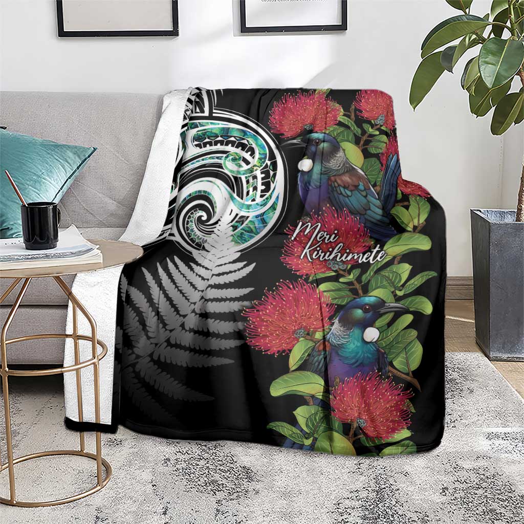 Meri Kirihimete New Zealand Blanket Tui on Pohutukawa