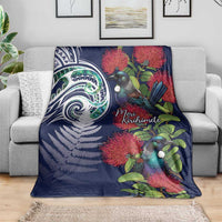 Meri Kirihimete New Zealand Blanket Tui on Pohutukawa - Blue Ver