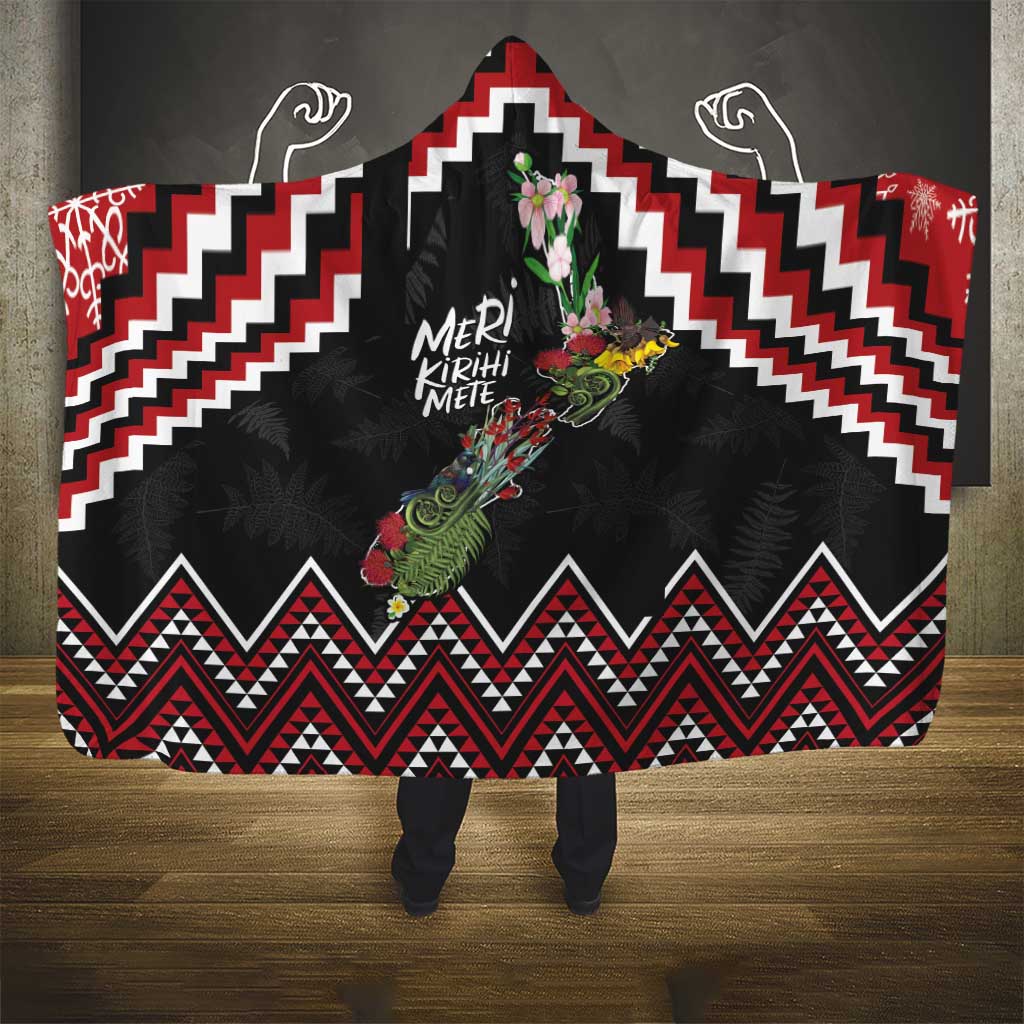 New Zealand Christmas Taniko Poutama Hooded Blanket Flora Map with Birds - Polynesian Pride