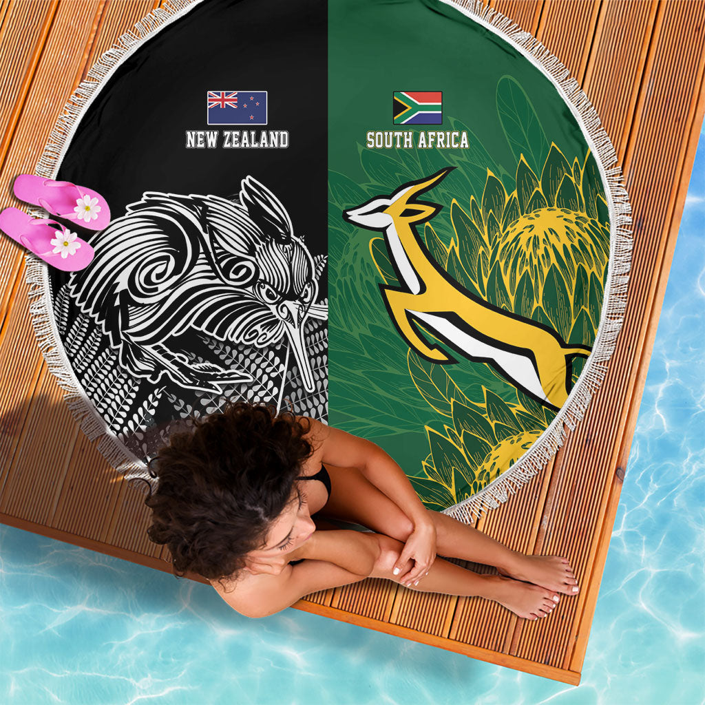 New Zealand - South Africa Greatest Rivals Rugby Beach Blanket Kiwi Vs Bokke