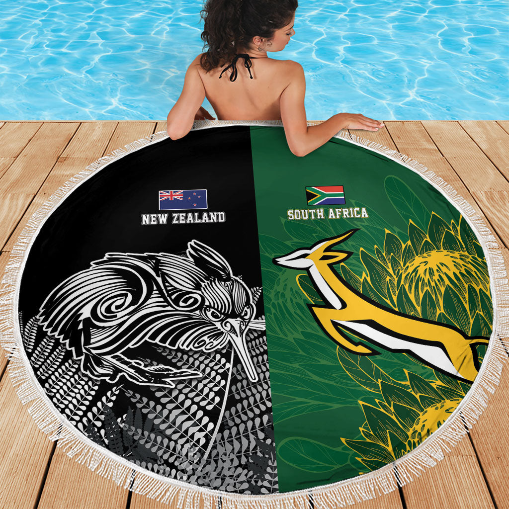 New Zealand - South Africa Greatest Rivals Rugby Beach Blanket Kiwi Vs Bokke