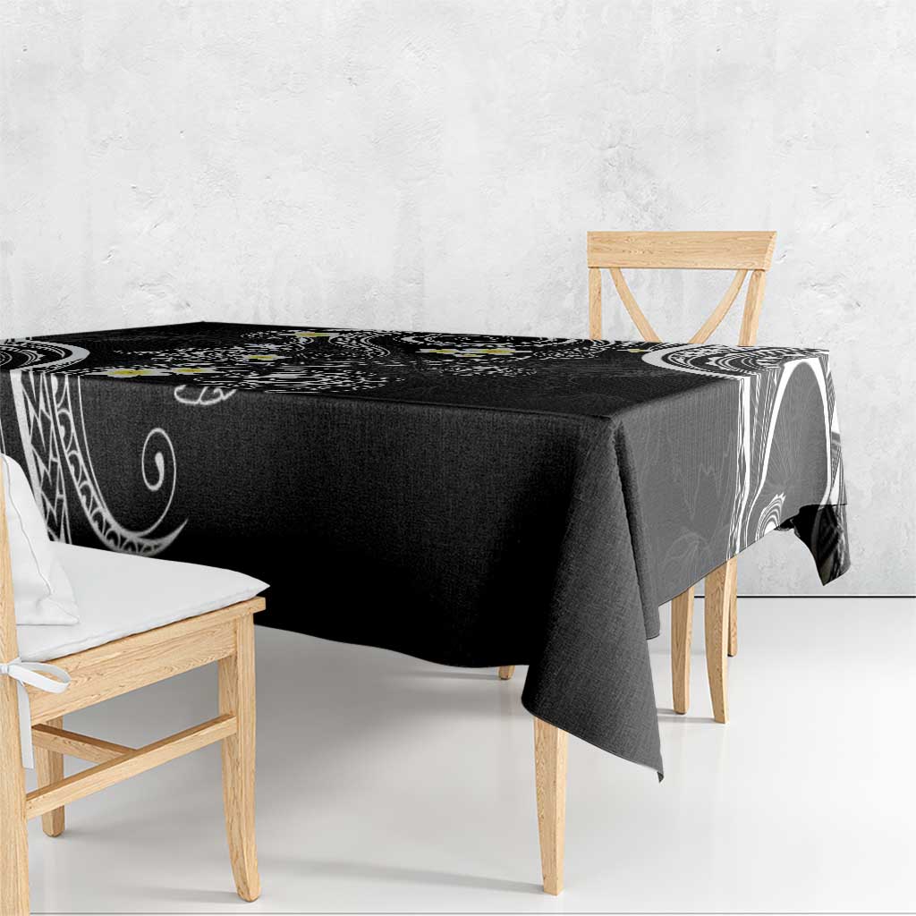 Polynesia Tribal Tablecloth Tentacles Plumeria