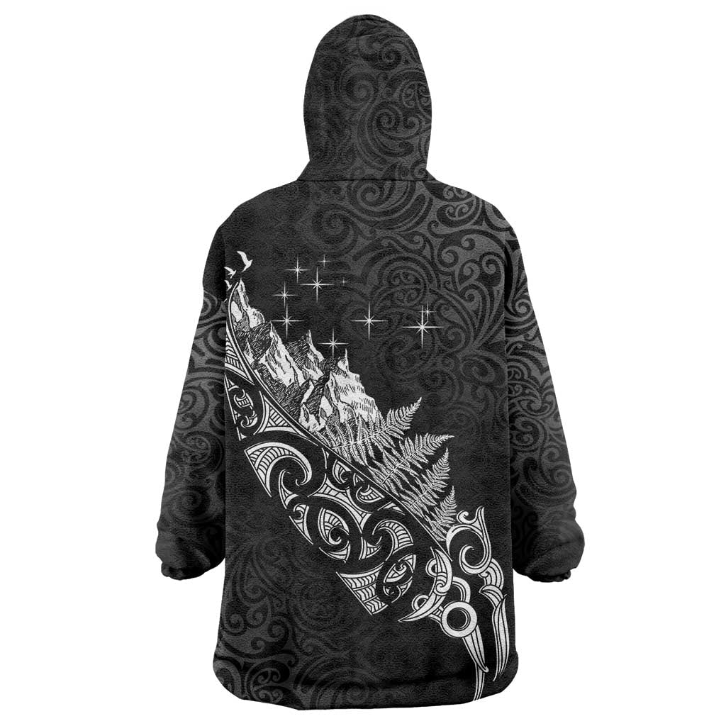 Maori Matariki Wearable Blanket Hoodie Landscape Styled Fern - Monochrome