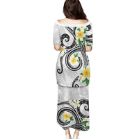 Kanaka Maoli Hawaii Plumeria Family Matching Puletasi and Hawaiian Shirt Dancing Tentacles White Style