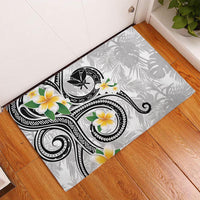 Kanaka Maoli Hawaii Plumeria Rubber Doormat Dancing Tentacles White Style