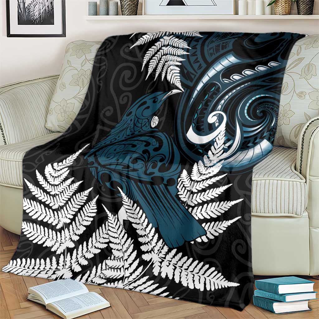 New Zealand Tui Bird Blanket Maori Kowhaiwhai