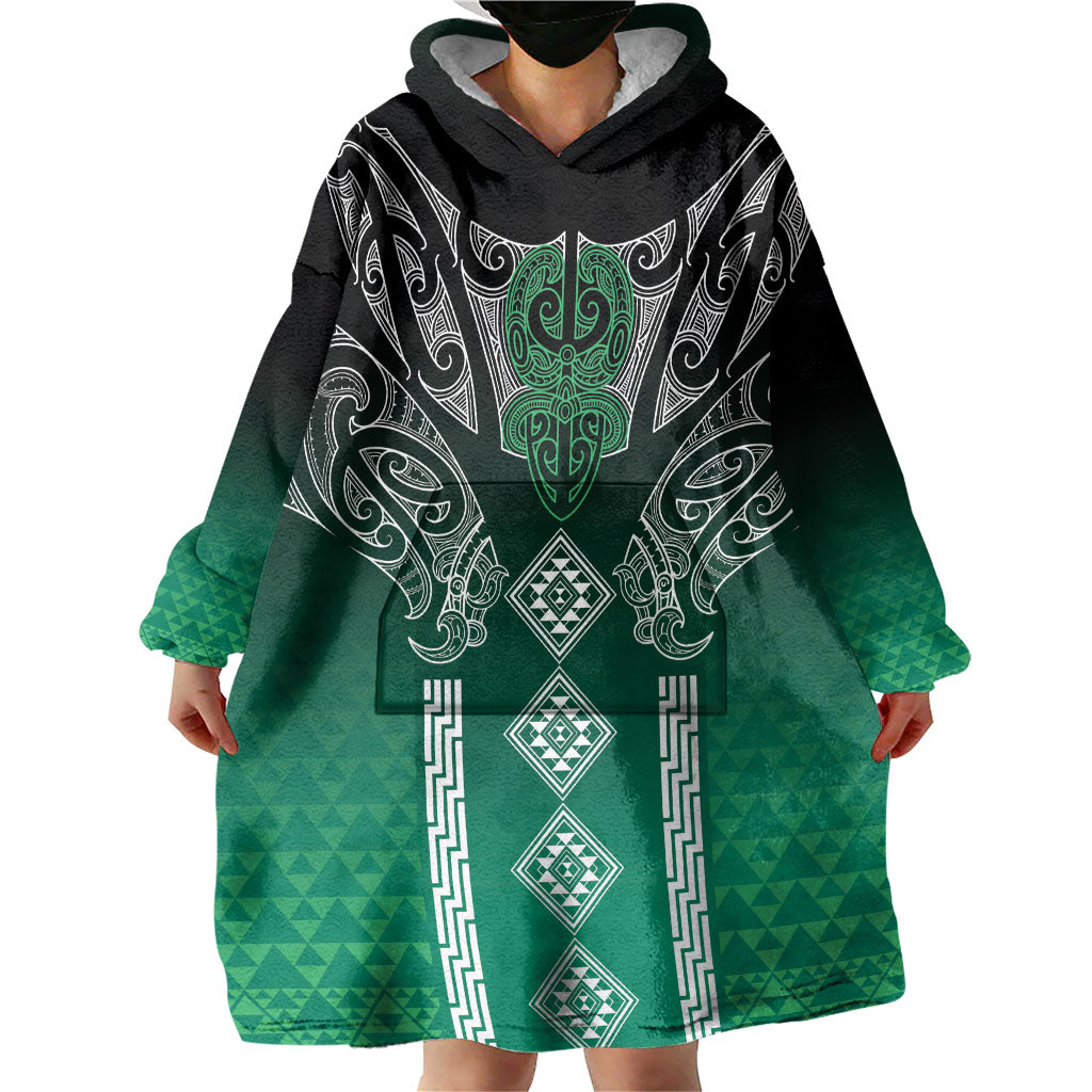 Aotearoa Maori Iwi Heritage Wearable Blanket Hoodie Ngai Tahu Pounamu Green LT7 - Polynesian Pride