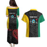 Personalised PNG Hela Province Couples Matching Puletasi and Hawaiian Shirt Bird of Paradise Tattoo Flag Motif - Polynesian Pride