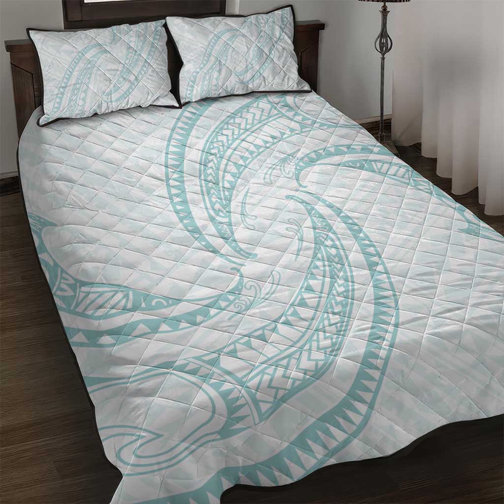 White Sunday Lotu Tamaiti Quilt Bed Set Polynesian Wave Pastel Cyan - Polynesian Pride
