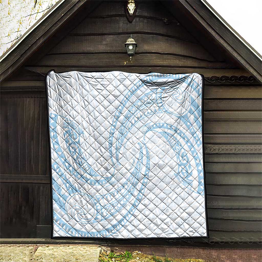 White Sunday Lotu Tamaiti Quilt Polynesian Wave Pastel Sky Blue - Polynesian Pride
