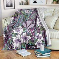 Personalised Hawaii Tribal Humpback Whale Blanket Poni Hibiscus Seamless Pattern