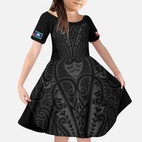 Queensland Maori Rugby Nga Hau e Wha Family Matching Puletasi and Hawaiian Shirt Black Motif LT9 Daughter's Dress Black - Polynesian Pride