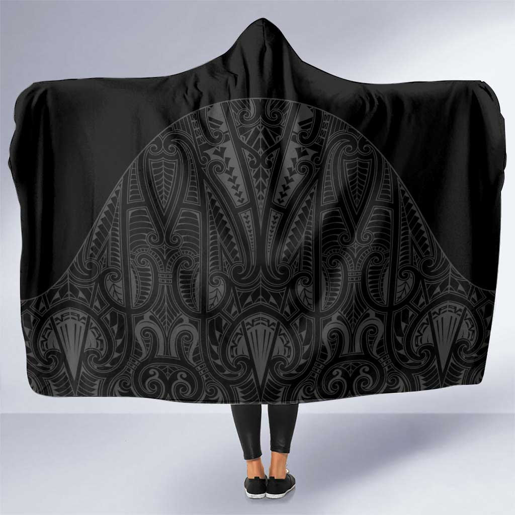 Queensland Maori Rugby Nga Hau e Wha Hooded Blanket Black Motif
