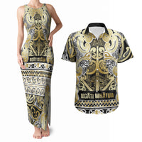 Aotearoa Iwi Ngati Whatua Couples Matching Tank Maxi Dress and Hawaiian Shirt Maori Wharenui House Tribal Pattern LT9 Gold - Polynesian Pride