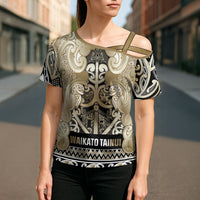 Aotearoa Iwi Waikato Tainui Cross Shoulder Shirt Maori Wharenui House Tribal Pattern LT9 - Polynesian Pride