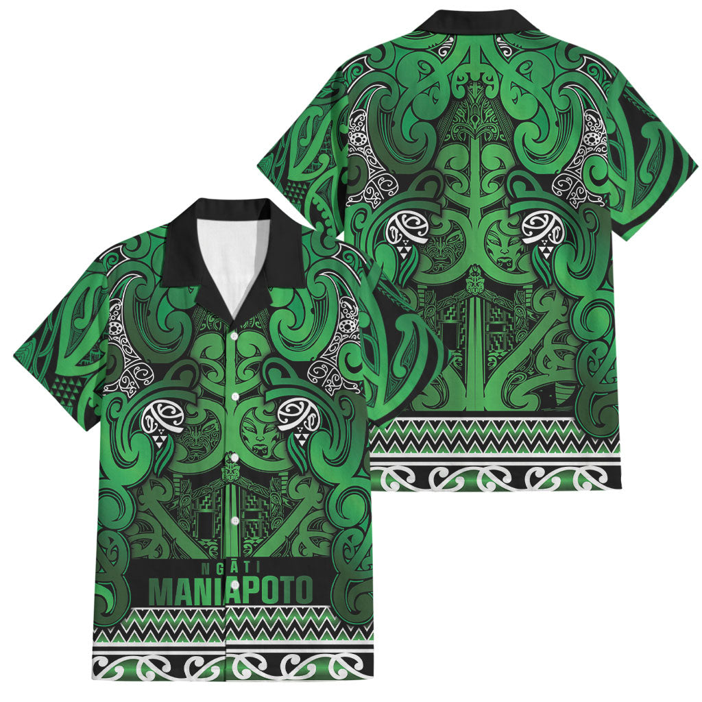 Aotearoa Iwi Ngati Maniapoto Family Matching Summer Maxi Dress and Hawaiian Shirt Maori Wharenui House Tribal Pattern LT9 Dad's Shirt - Short Sleeve Dark green - Polynesian Pride