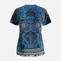 Aotearoa Iwi Ngati Porou Scrub Top Maori Wharenui House Tribal Pattern LT9 - Polynesian Pride