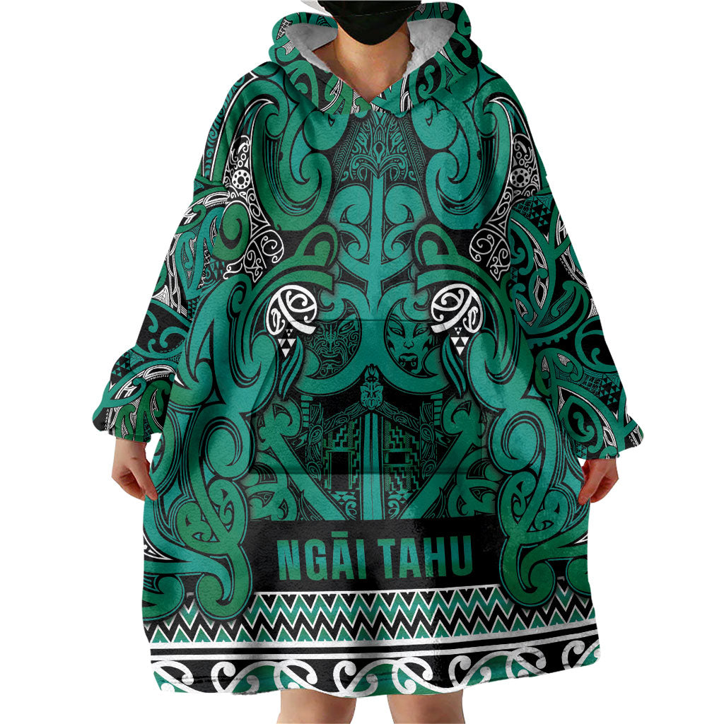 Aotearoa Iwi Ngai Tahu Wearable Blanket Hoodie Maori Wharenui House Tribal Pattern LT9 - Polynesian Pride