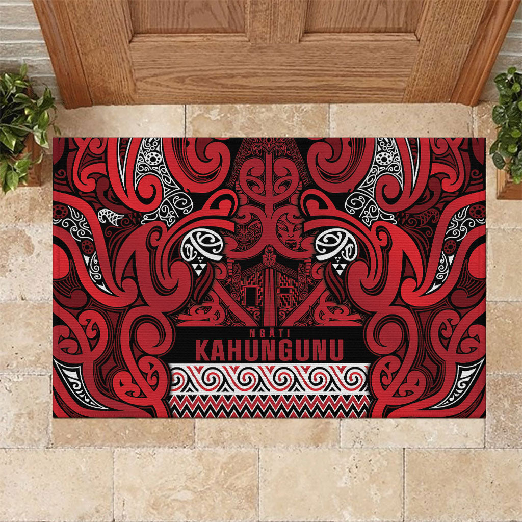 Aotearoa Iwi Ngati Kahungunu Rubber Doormat Maori Wharenui House Tribal Pattern LT9 Dark red - Polynesian Pride