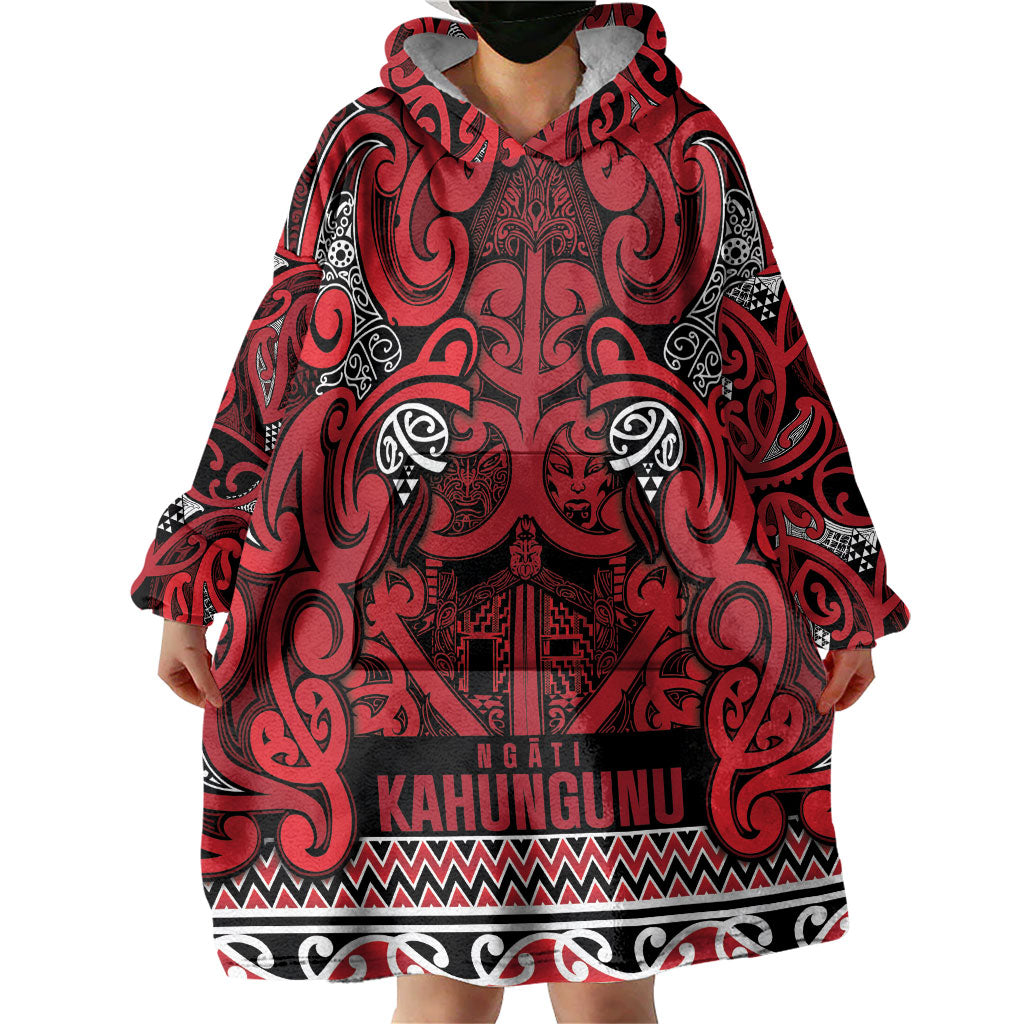Aotearoa Iwi Ngati Kahungunu Wearable Blanket Hoodie Maori Wharenui House Tribal Pattern LT9 - Polynesian Pride