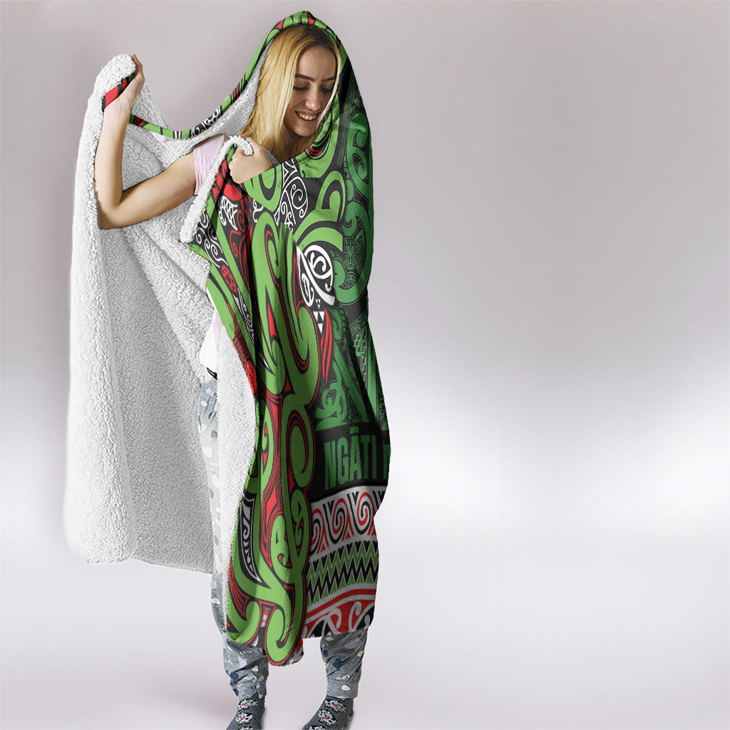 Aotearoa Iwi Ngati Maru Hauraki Hooded Blanket Maori Wharenui House Tribal Pattern LT9 - Polynesian Pride