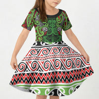 Aotearoa Iwi Ngati Maru Hauraki Kid Short Sleeve Dress Maori Wharenui House Tribal Pattern LT9 KID Green Red - Polynesian Pride