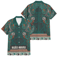 Aotearoa Iwi Ngāti Maru Taranaki Family Matching Off Shoulder Maxi Dress and Hawaiian Shirt Maori Wharenui House Tribal Pattern LT9 Dad's Shirt - Short Sleeve Deep Teal - Polynesian Pride