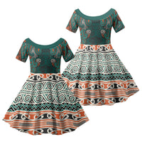 Aotearoa Iwi Ngāti Maru Taranaki Family Matching Off Shoulder Maxi Dress and Hawaiian Shirt Maori Wharenui House Tribal Pattern LT9 Daughter's Dress Deep Teal - Polynesian Pride