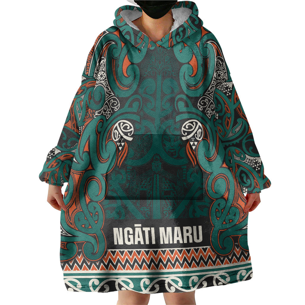 Aotearoa Iwi Ngāti Maru Taranaki Wearable Blanket Hoodie Maori Wharenui House Tribal Pattern LT9 - Polynesian Pride