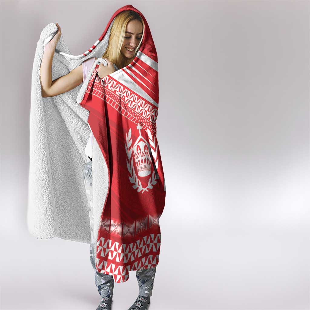Custom Mate Ma'a Tonga Heritage Hooded Blanket Pacific Tribal Rugby Red Edition - Polynesian Pride