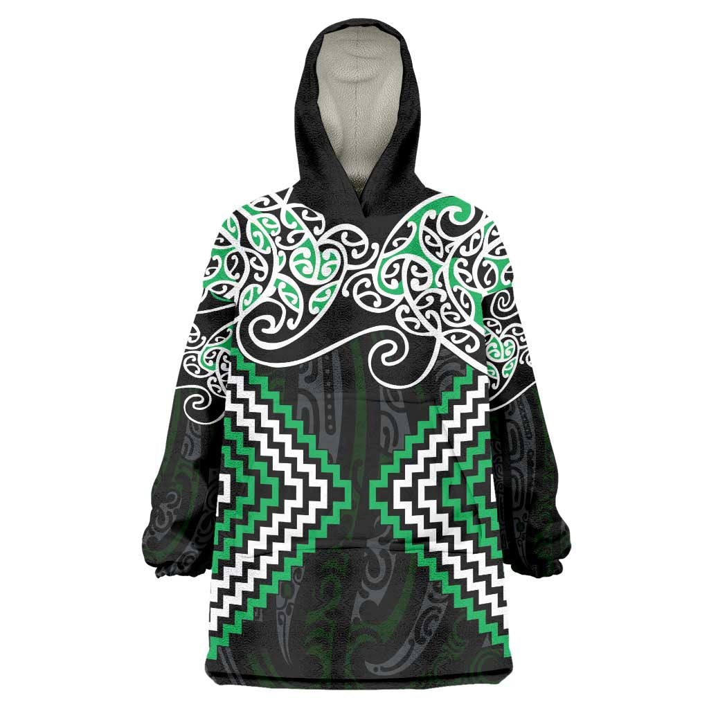 Green Aotearoa Tukutuku Manawa Tapu Wearable Blanket Hoodie Ta Moko Toi Maori