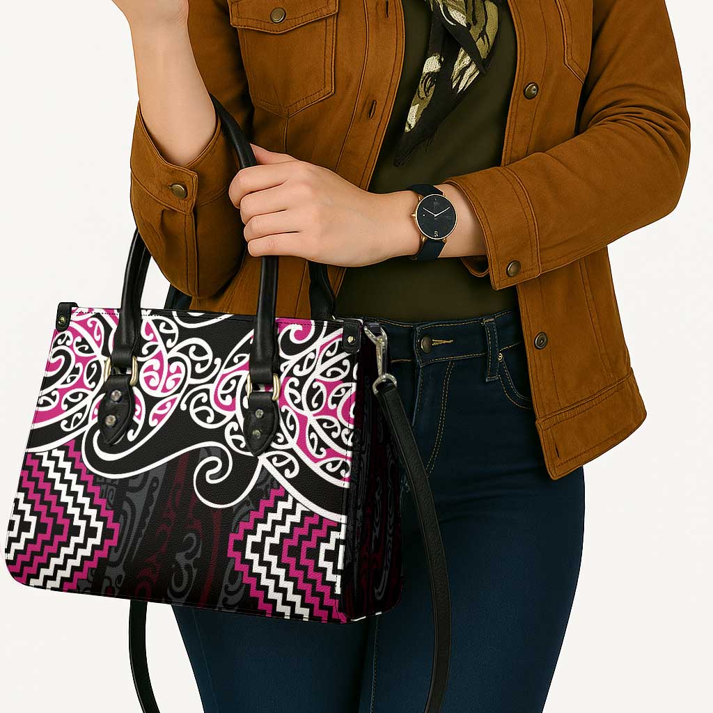 Pink Aotearoa Tukutuku Manawa Tapu Leather Bag Ta Moko Toi Maori - Polynesian Pride