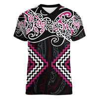 Pink Aotearoa Tukutuku Manawa Tapu Women V-Neck T-Shirt Ta Moko Toi Maori LT9 Female Pink - Polynesian Pride
