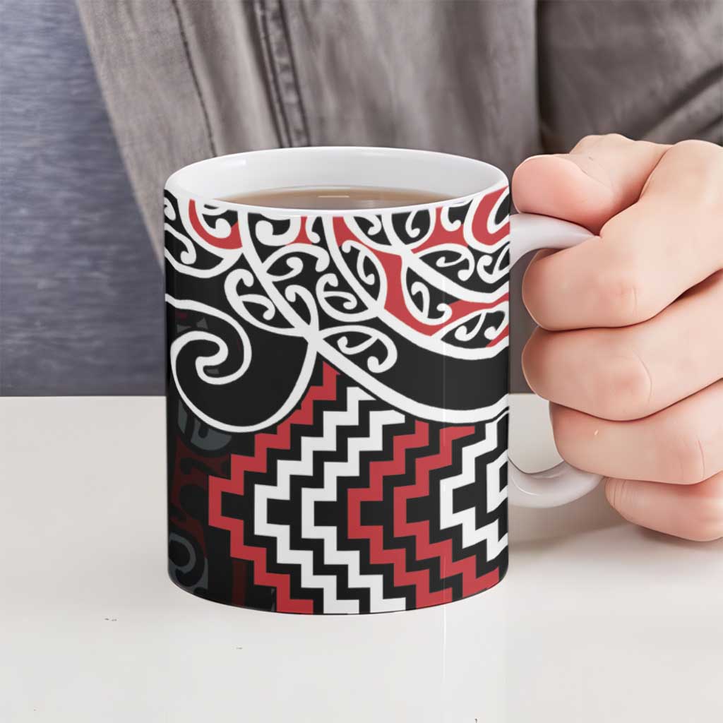 Red Aotearoa Tukutuku Manawa Tapu Ceramic Mug Ta Moko Toi Maori - Polynesian Pride