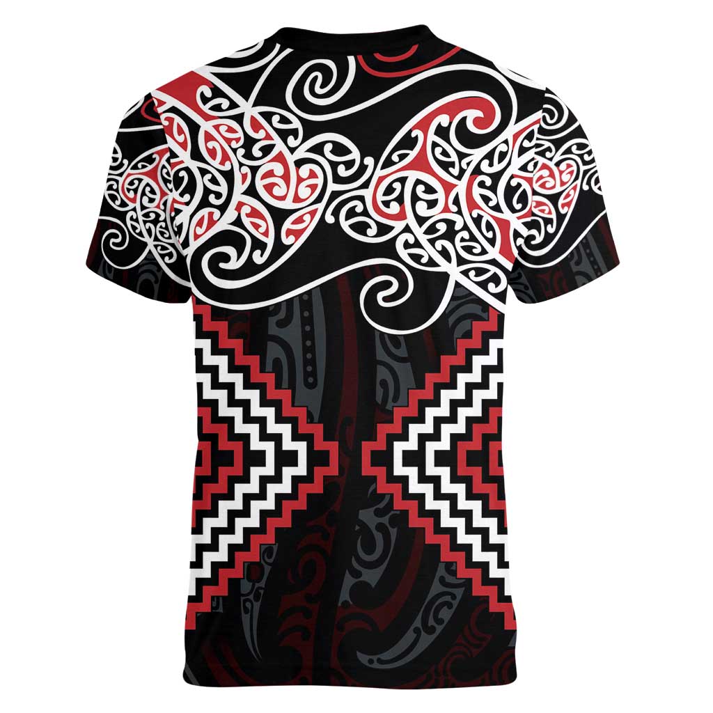 Red Aotearoa Tukutuku Manawa Tapu Women V-Neck T-Shirt Ta Moko Toi Maori LT9 - Polynesian Pride