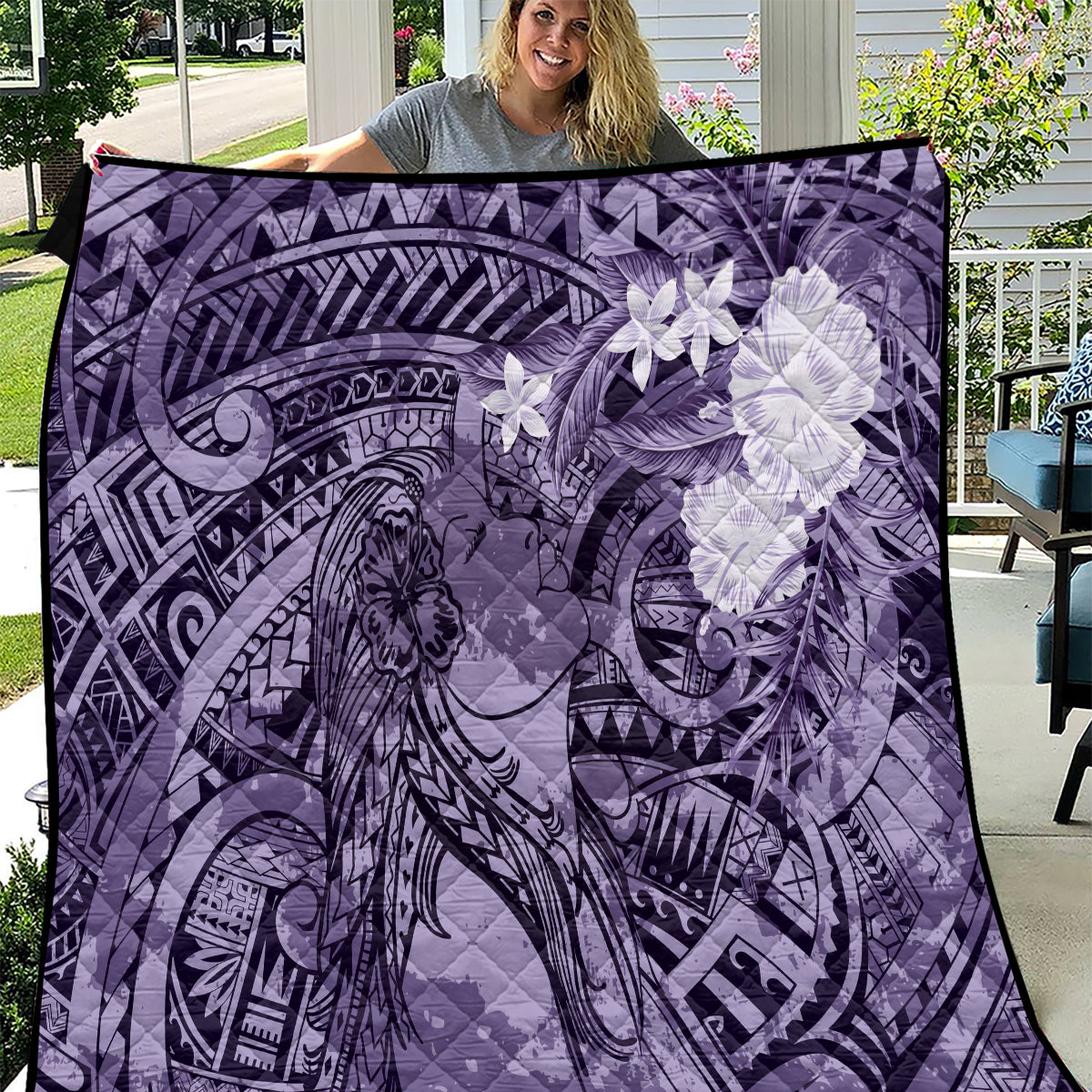 Pacific Beauty Girl Quilt Violet Polyneisan Tribal Vintage Motif LT9 Violet - Polynesian Pride