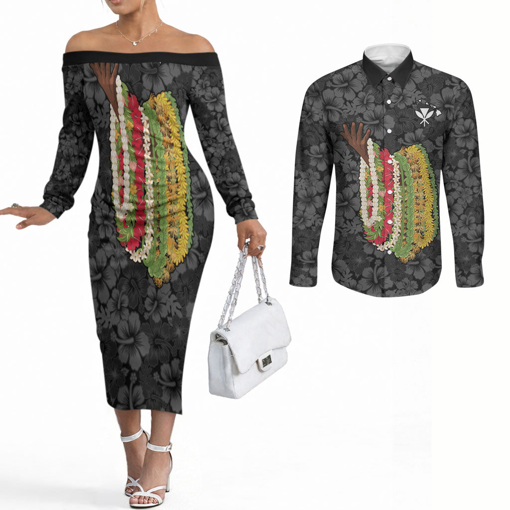 Hawaii Lei Kamehameha Couples Matching Off The Shoulder Long Sleeve Dress and Long Sleeve Button Shirt Ele'ele Seamless Pattern Hibiscus Flower LT9 Black - Polynesian Pride