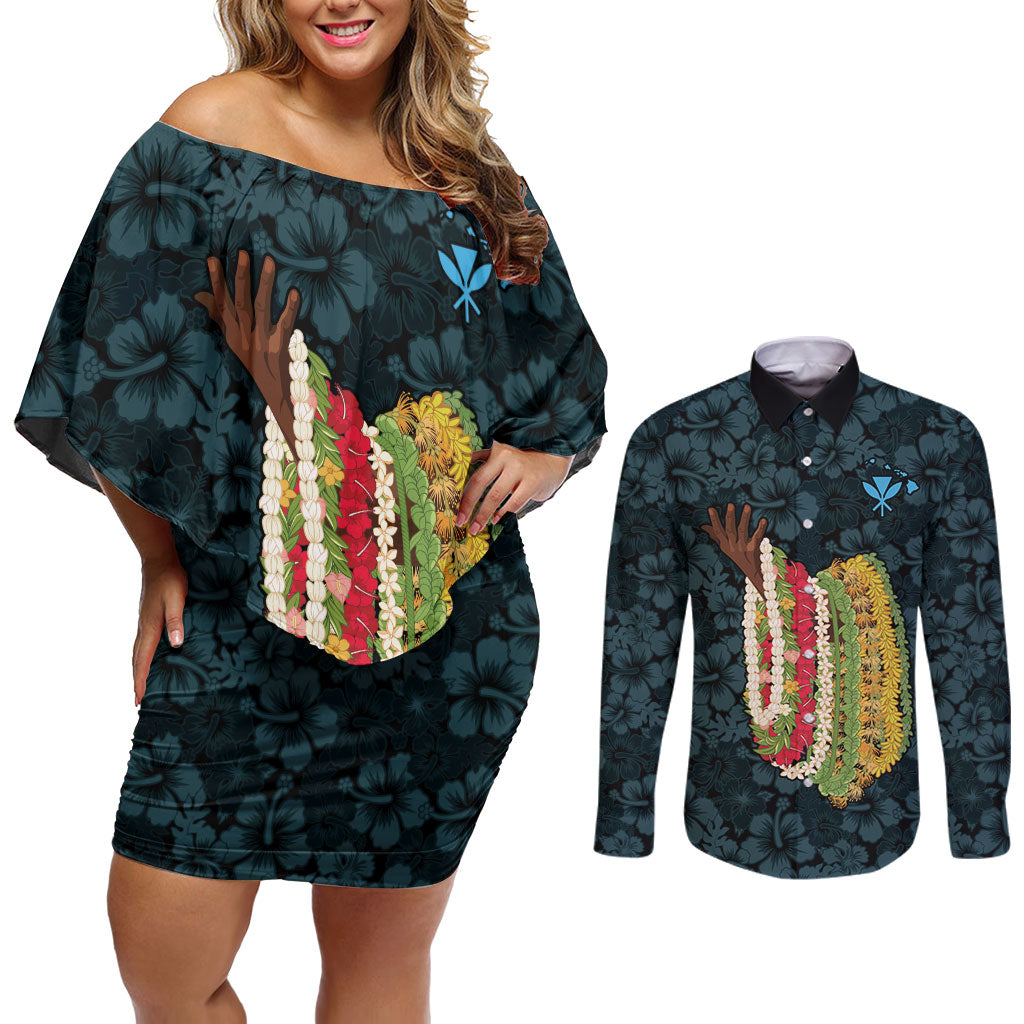 Hawaii Lei Kamehameha Couples Matching Off Shoulder Short Dress and Long Sleeve Button Shirt Uliuli Seamless Pattern Hibiscus Flower