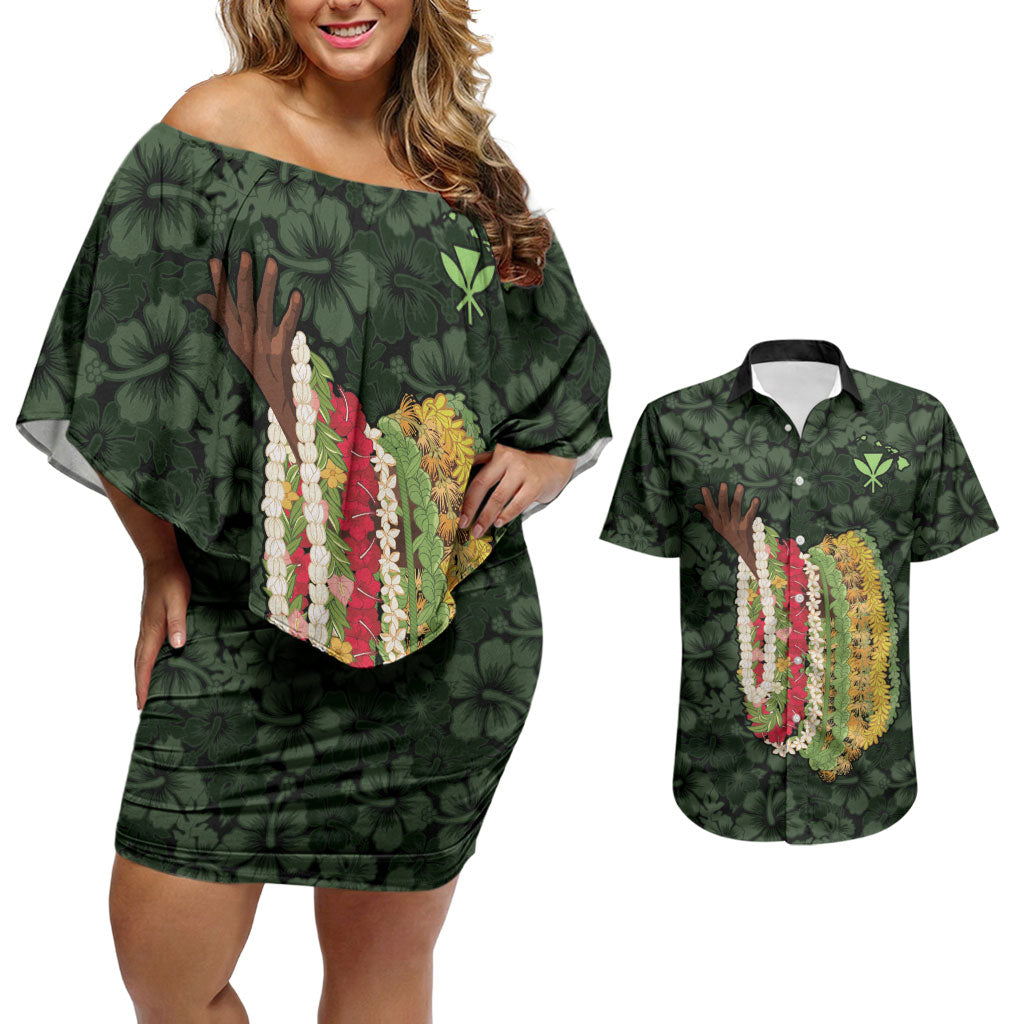 Hawaii Lei Kamehameha Couples Matching Off Shoulder Short Dress and Hawaiian Shirt Oma'oma'o Seamless Pattern Hibiscus Flower LT9 Green - Polynesian Pride